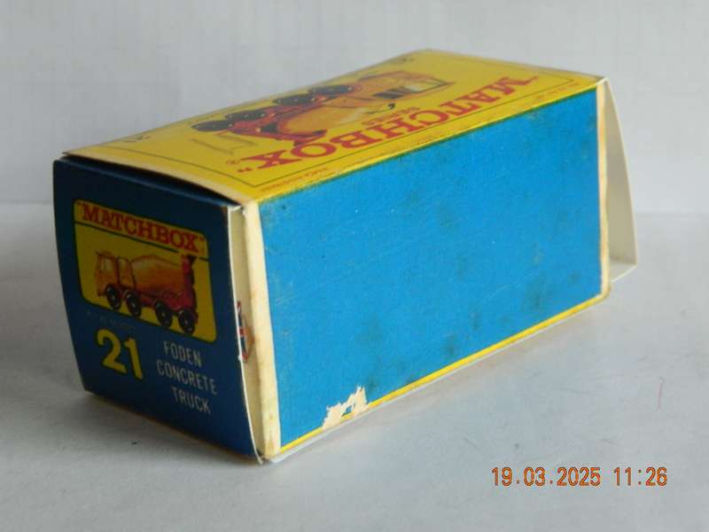 MATCHBOX SERIES SUPERFAST  -  21  -   FODEN CONCRETE TRUCK