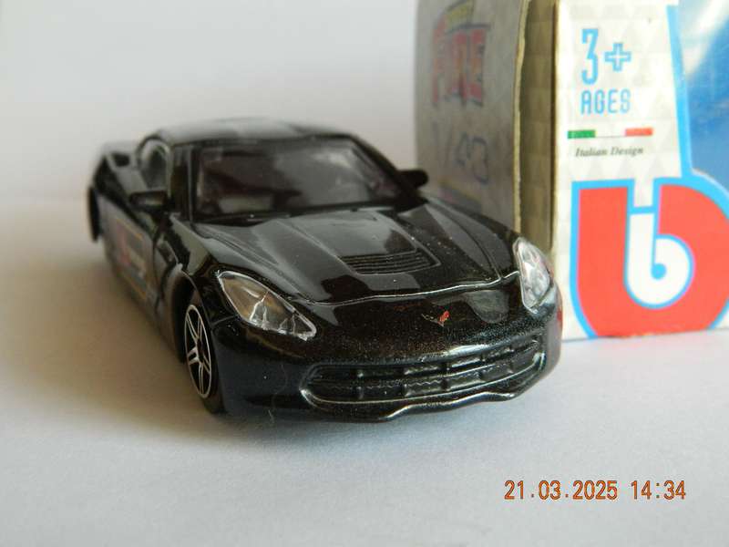 BBURAGO  -  11329 -  2014   CORVETTE STINGRAY