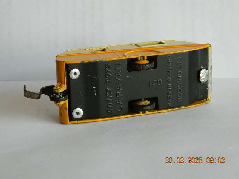DINKY TOYS  -  190  -  CARAVAN