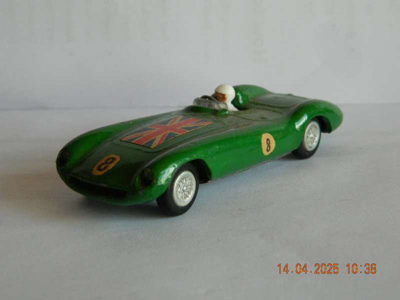 TEKNO  -  813  -  FERRARI