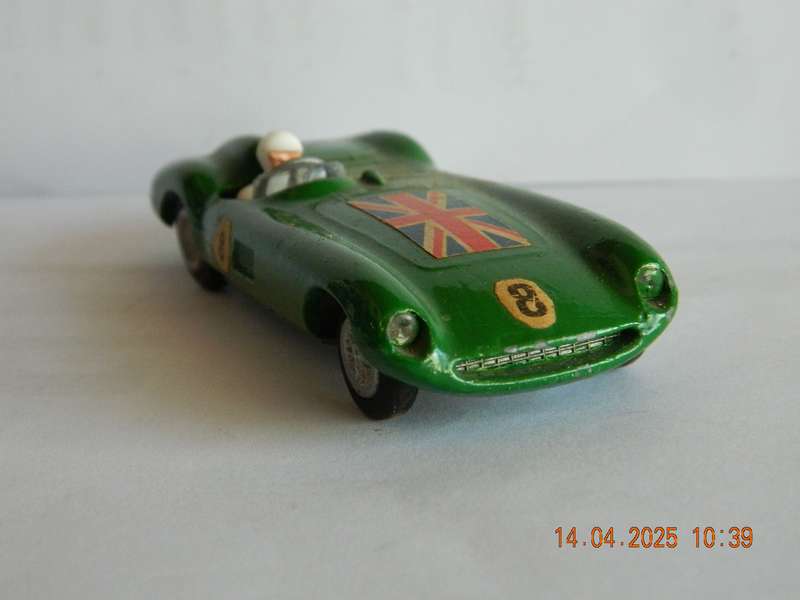 TEKNO  -  813  -  FERRARI