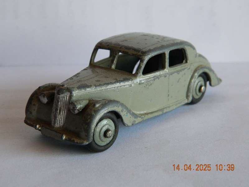 DINKY TOYS  -  40a  -  RILEY