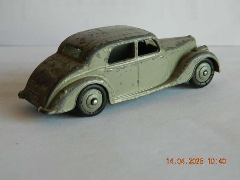 DINKY TOYS  -  40a  -  RILEY