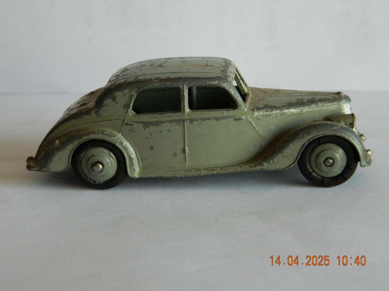 DINKY TOYS  -  40a  -  RILEY