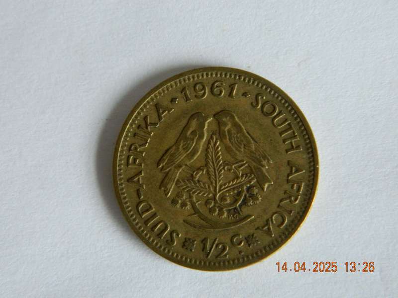 SOUTH AFRICAN  -    1961  -  1/2 CENT COIN