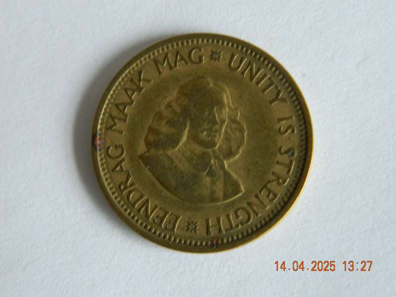 SOUTH AFRICAN  -    1961  -  1/2 CENT COIN