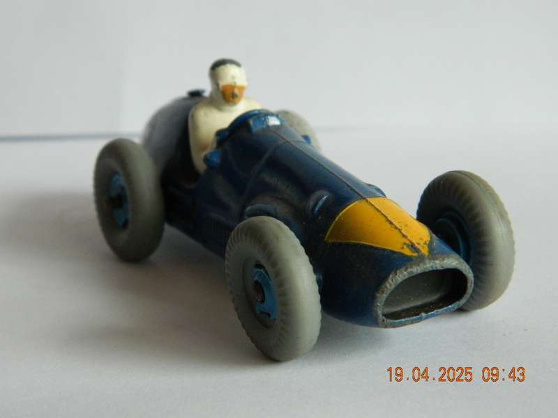 DINKY TOYS  -  234  -  FERRARI RACING CAR