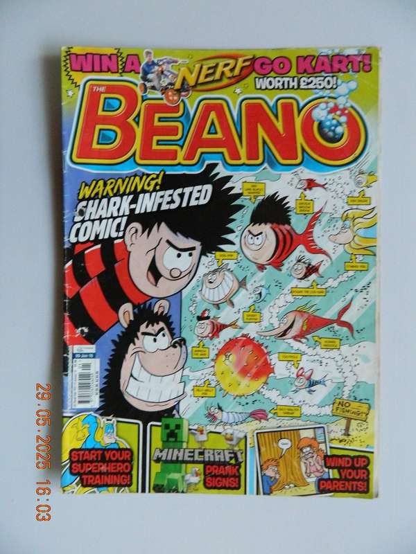 THE BEANO  -  COMIC  -  SOFT COVER