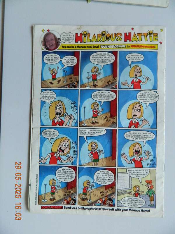 THE BEANO  -  COMIC  -  SOFT COVER