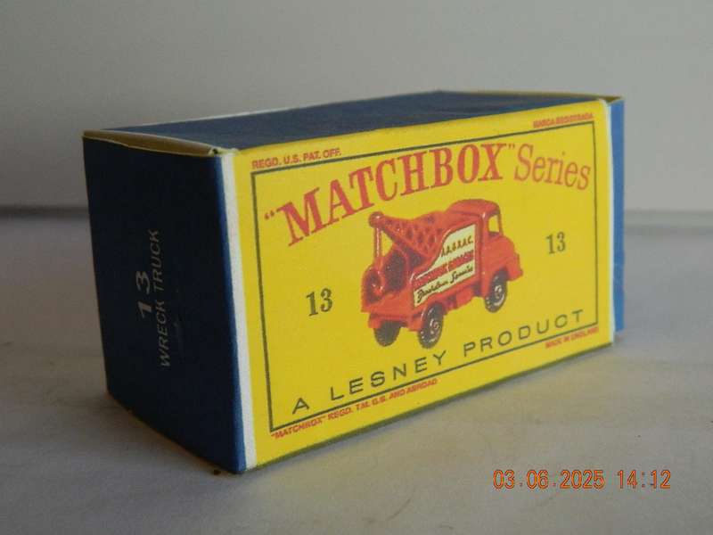MATCHBOX SERIES  -  13   -  THAMES TRADER WRECK  TRUCK
