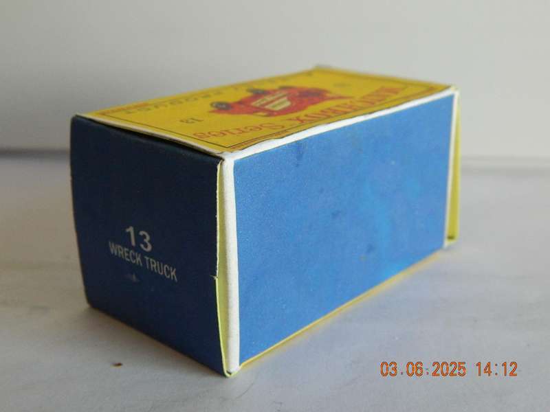MATCHBOX SERIES  -  13   -  THAMES TRADER WRECK  TRUCK