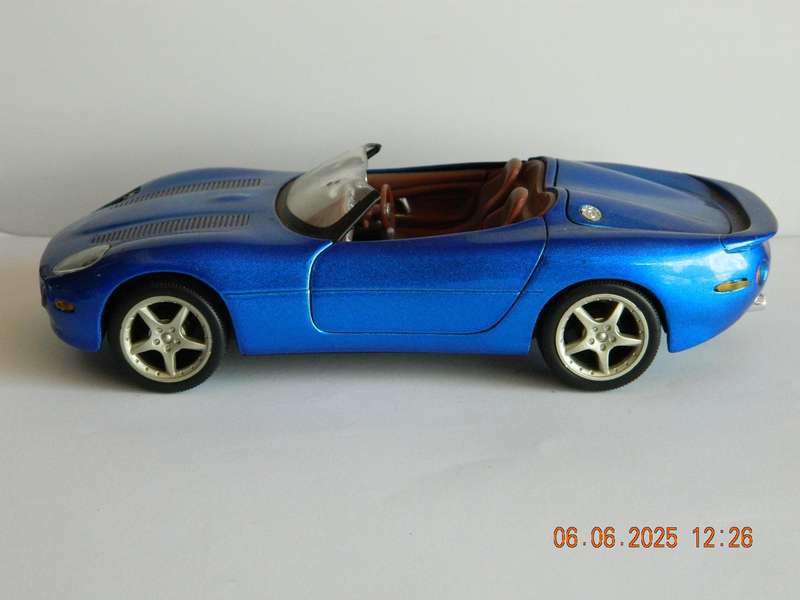 WELLY  -   -   JAGUAR  XK 180