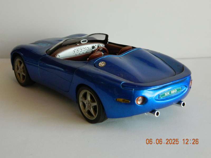 WELLY  -   -   JAGUAR  XK 180