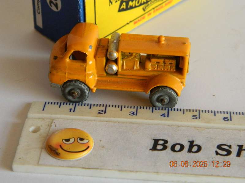 MATCHBOX SERIES  -  28  -   BEDFORD COMPRESSOR LORRY