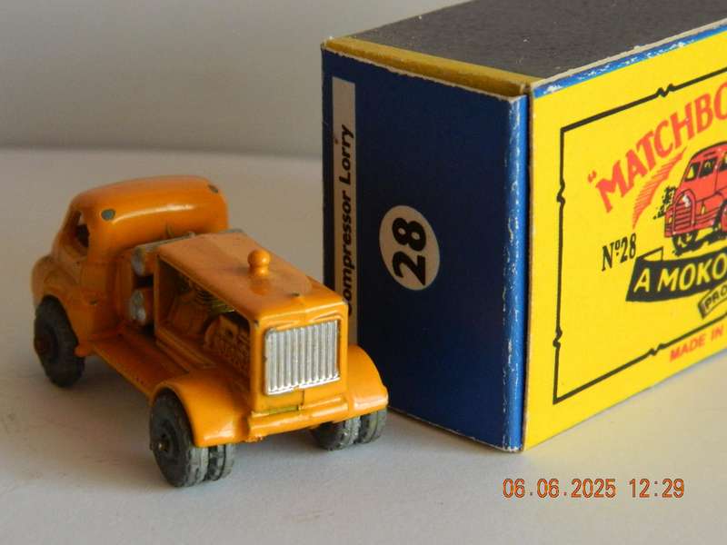 MATCHBOX SERIES  -  28  -   BEDFORD COMPRESSOR LORRY