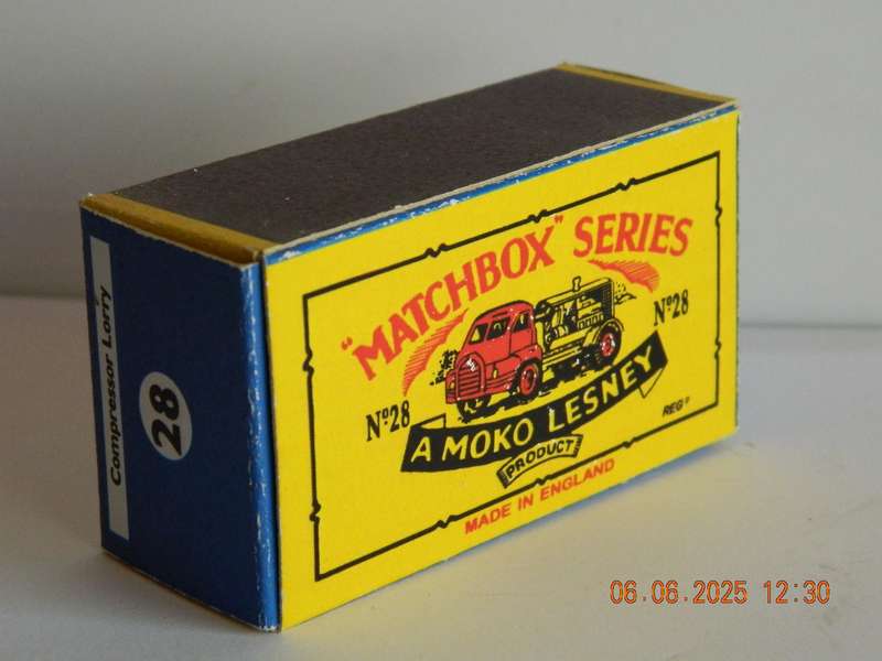 MATCHBOX SERIES  -  28  -   BEDFORD COMPRESSOR LORRY
