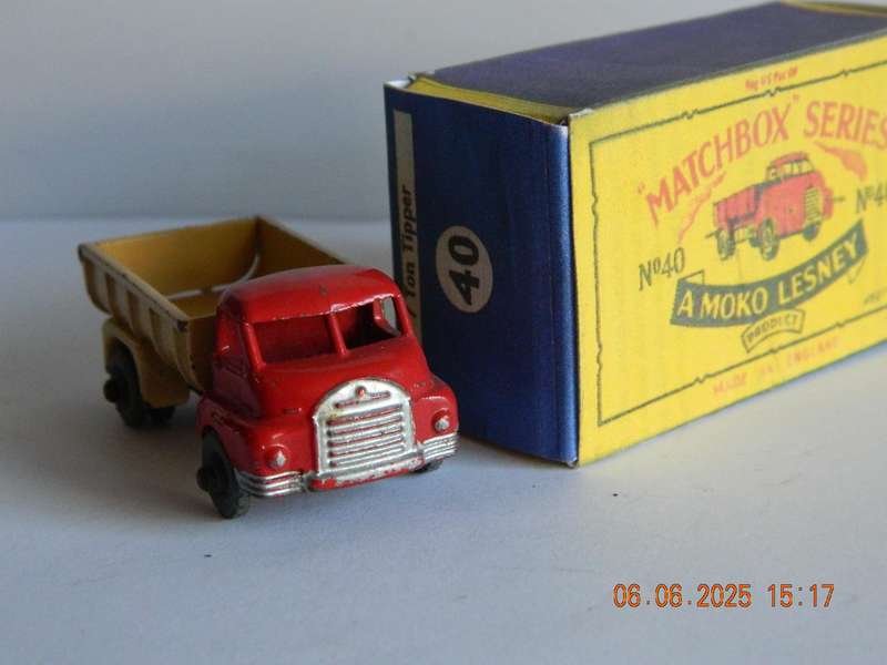 MATCHBOX SERIES  -  40  -   BEDFORD 7 TON TIPPER