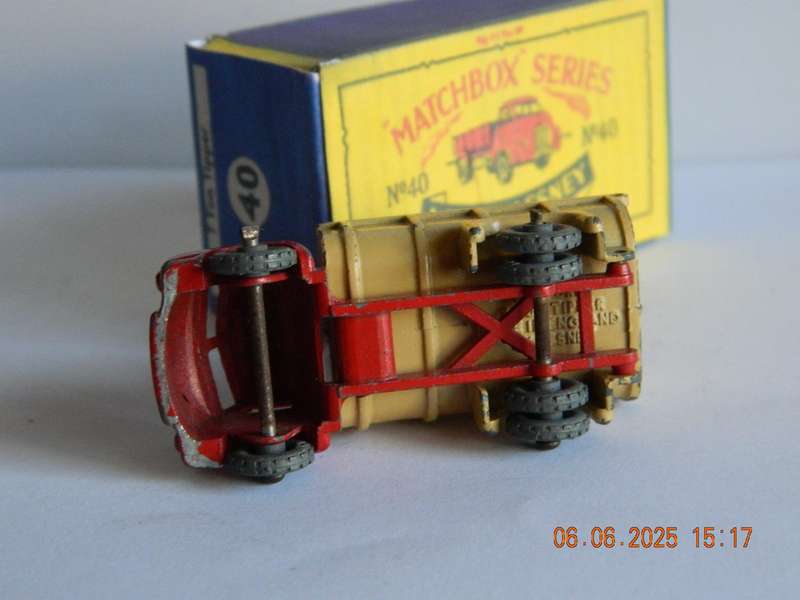 MATCHBOX SERIES  -  40  -   BEDFORD 7 TON TIPPER