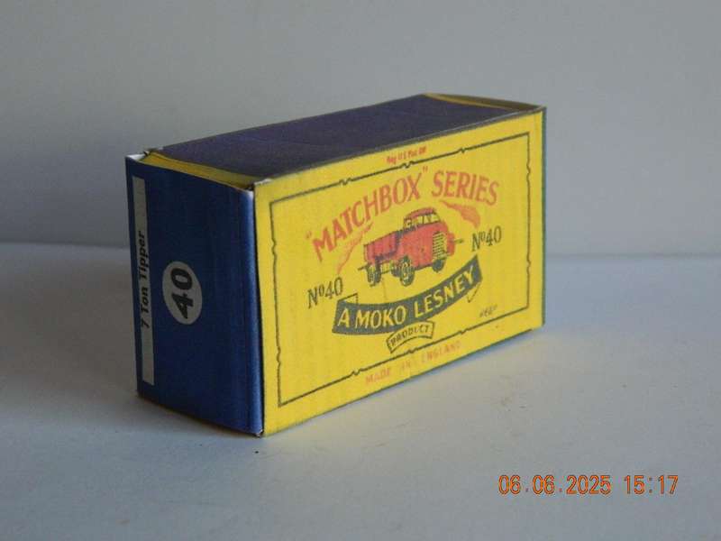 MATCHBOX SERIES  -  40  -   BEDFORD 7 TON TIPPER