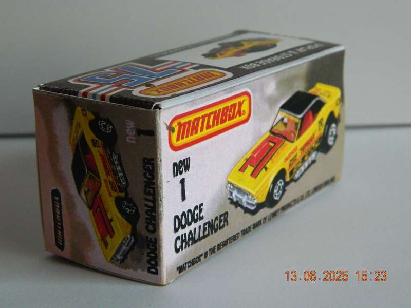MATCHBOX SUPERFAST  -  NO.  1  -   DODGE CHALLENGER  -  (TOYMAN)