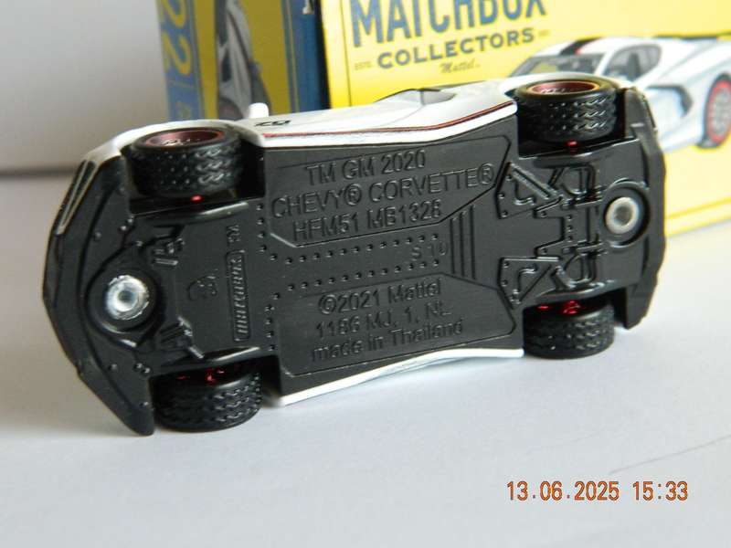 MATCHBOX  -  MB. NO.  1326  -   CHEVY CORVETTE