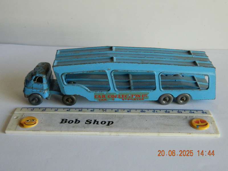 MATCHBOX ACCESSORY PACK   -  NO. 2  -  CAR TRANSPORTER  "CAR COLLECTION"