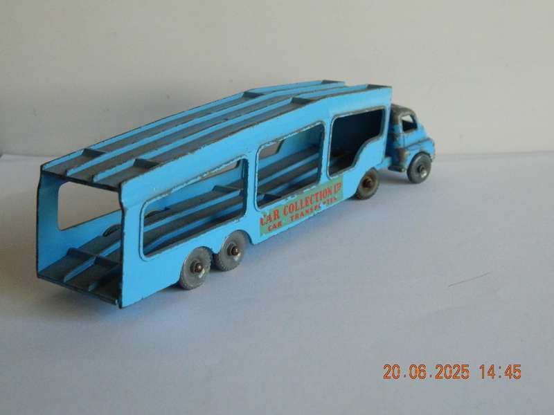 MATCHBOX ACCESSORY PACK   -  NO. 2  -  CAR TRANSPORTER  "CAR COLLECTION"