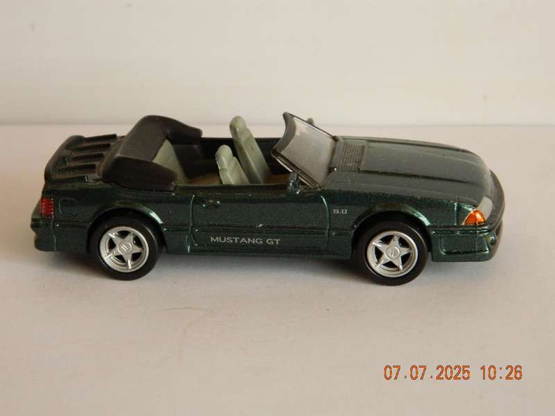 NEW-RAY  -   MUSTANG GT CONVERTABLE
