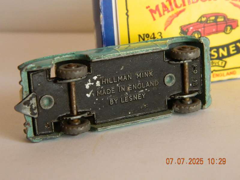 MATCHBOX SERIES  -  NO. 43  -  HILLMAN MINX