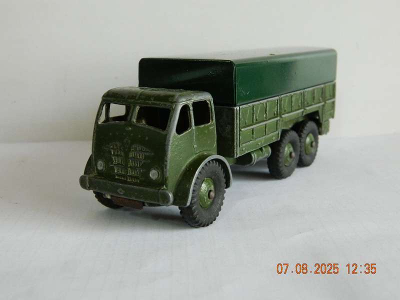 DINKY SUPERTOYS  -  622  -   10 TON ARMY TRUCK