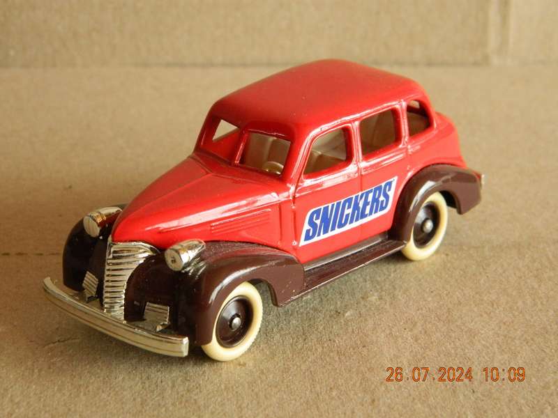 LLEDO  -   -  " SNICKERS"  -  PROMOTIONAL MODEL