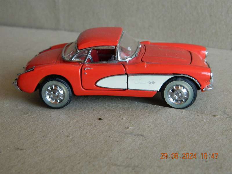 FRANKLIN MINT  -  1957  -  CHEVROLET CORVETTE