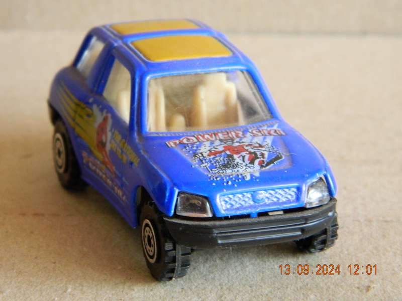 UNKNOWN  -   -  POWER SKI  -  4 X 4 SUV