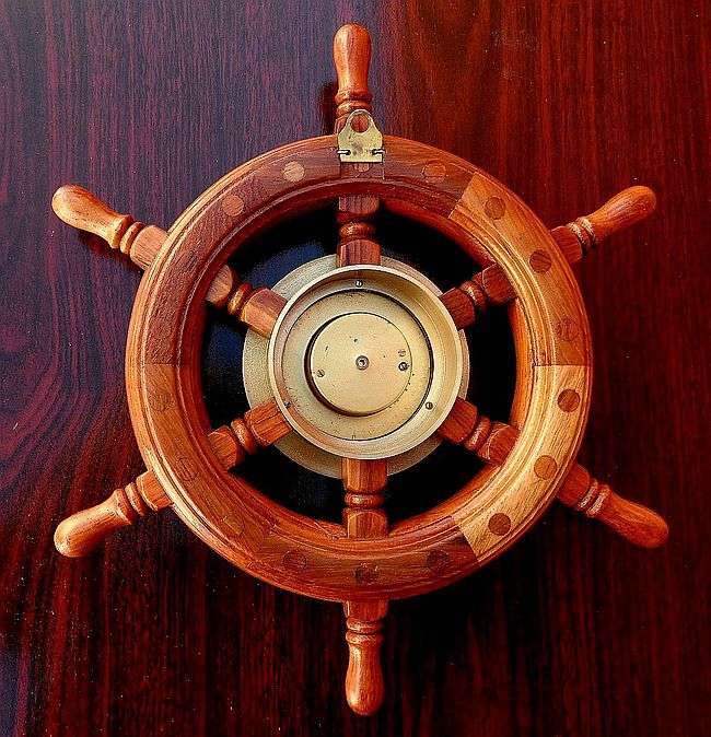 SHIPS WHEEL BAROMETER, BARIGO, WESTERN GERMANY, EXCELLENT AND WORKING, DIAMETER 31,5 cm