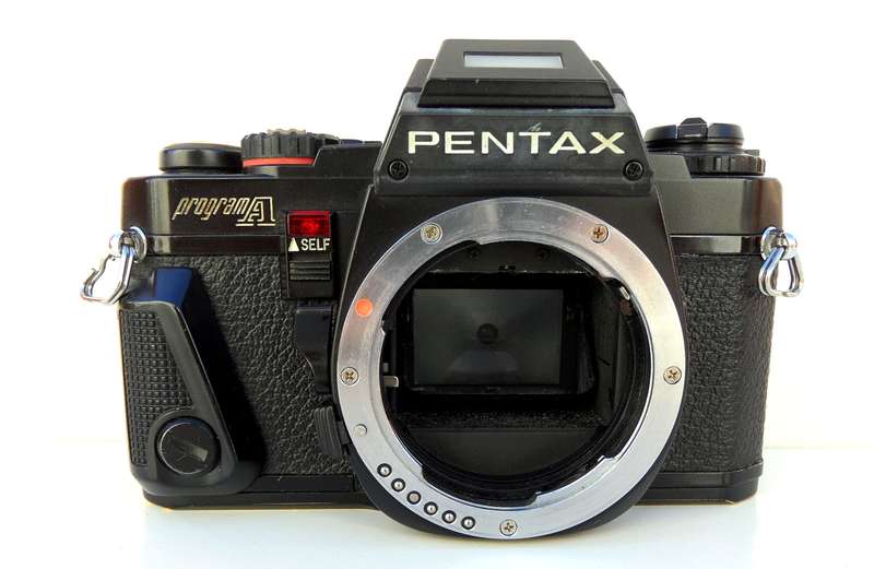 PENTAX CAMERA PROGRAM A ,WITH SIGMA ZOOM LENS 1:3.5-4.5/f 28-48 mm,MULTI-COATED ,WORKING VERY WELL