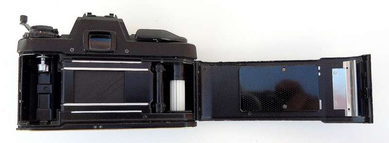 PENTAX CAMERA PROGRAM A ,WITH SIGMA ZOOM LENS 1:3.5-4.5/f 28-48 mm,MULTI-COATED ,WORKING VERY WELL