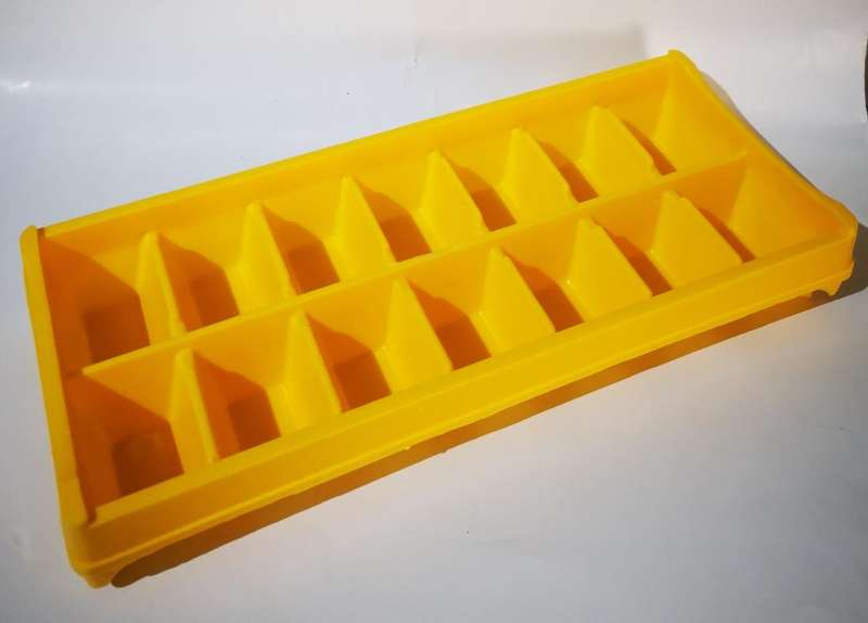 14 Large Ice Cube Tray  - Yellow