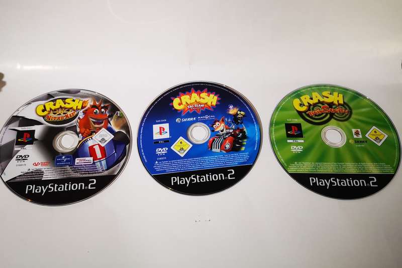 Crash Bandicoot - Action Pack (PS2)