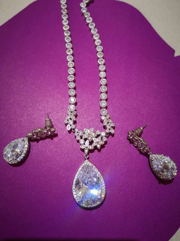 Item 4 - White stone Necklace and Earrings - Ideal for Maric Farewell