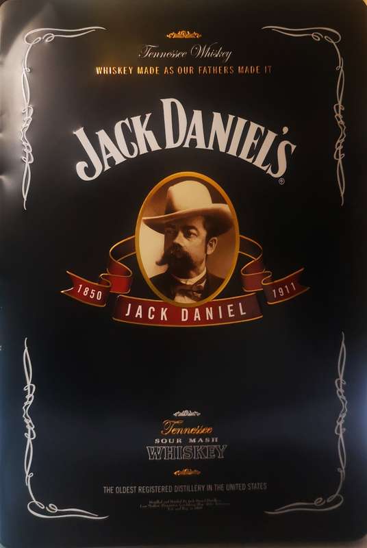 Jack Daniels Tin with 4x No.2 Glasses
