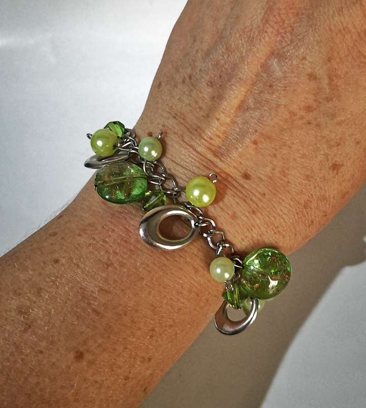 Lime Green and Silver Fasion Bracelet [New]