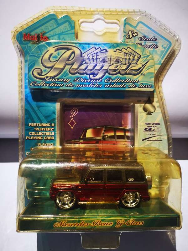 Maisto Playerz - Mercedes-Benz G-Class Red - Luxury Diecast Collection!