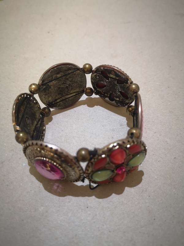 Vintage Metal Bracelet with different colours