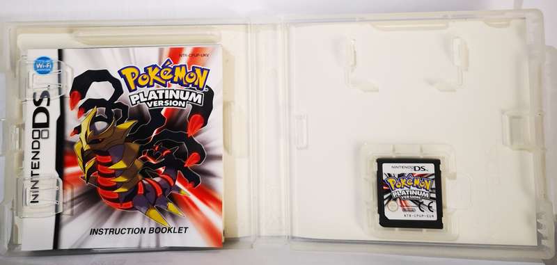 Pokemon - Platinum Version (Nintendo DS)