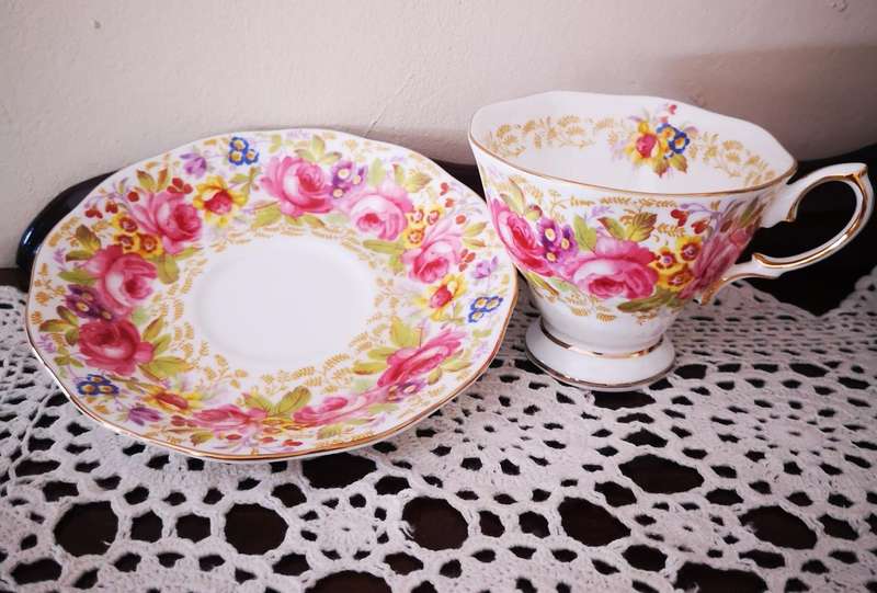 Royal Albert - Serena Duo