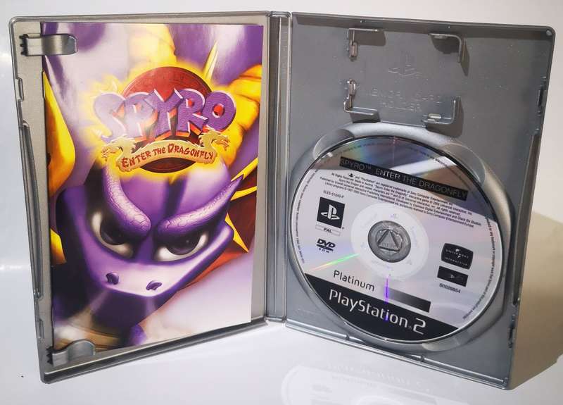 Spyro - Enter the Dragonfly (PS2)