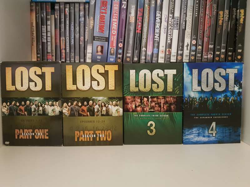 Lost season 1, 2 ,3 and 4 bundle
