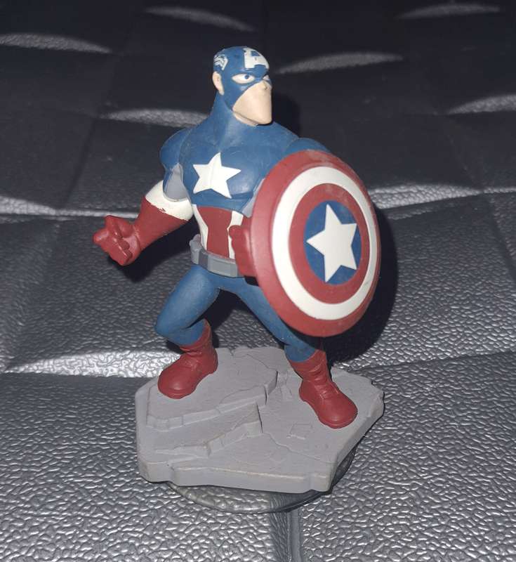 Captain America Disney Infinity Figurine Used
