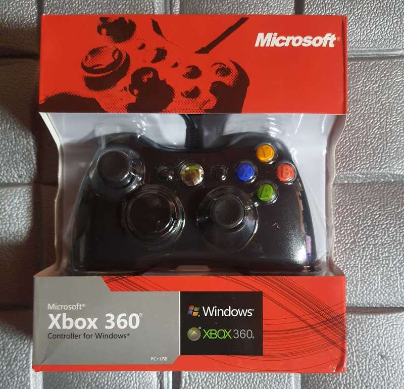 Xbox 360 Wired Controller Brand New