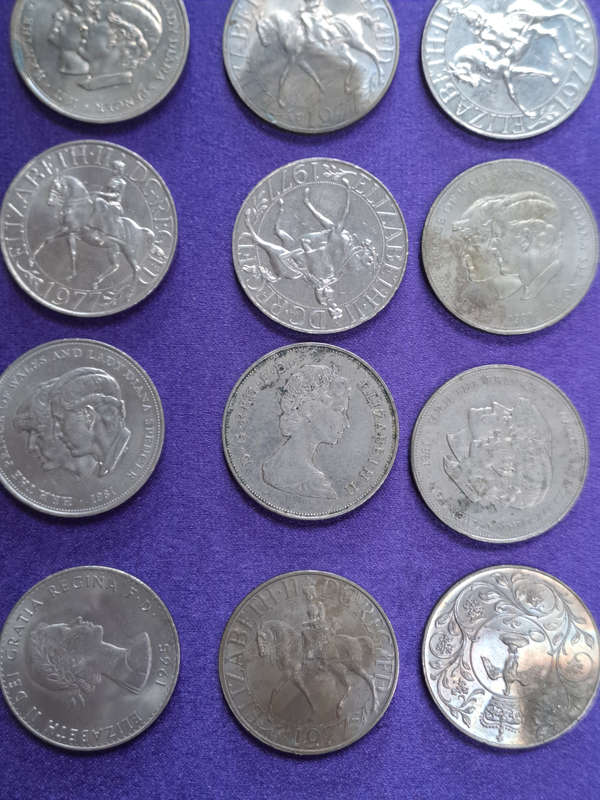 British Crown coins Lot 1
